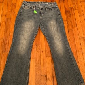 Maurices Orchid bootcut jeans, 18L, 31” inseam